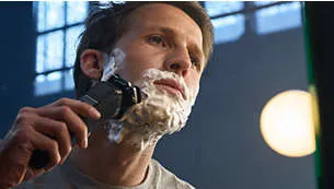 Philips električni aparat za mokro i suho brijanje - S7886/58