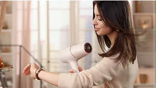 De03A532E9B04F1C8924Ae760075B0D8 Philips Fen Za Kosu - Bhd530/00