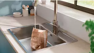 Vrs_D7D321Addf158Bf3Bc7A84F13A93684032B0Ce85_1765123772079 Philips Parna Stanica Psg7200/30