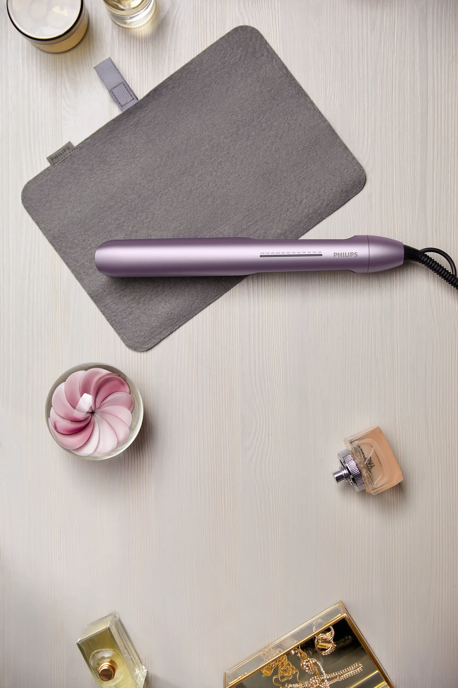 29124_12 Philips Pegla Za Kosu Bhs530/00