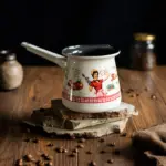 Metalac džezva RASPJEVANA KUVARICA 0,4lit - Image 3